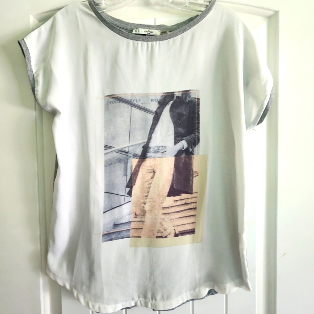 Grifflin Paris Graphic Tshirt